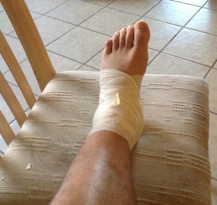 Күйеуі әйелін трахает және оларға қосылады