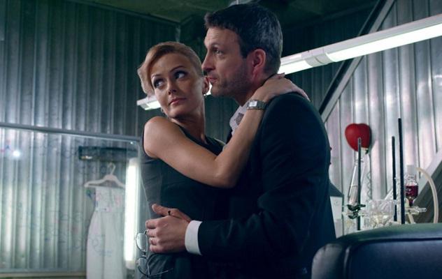 Топтық ретро порно Тікелей адамдар ондағы порно