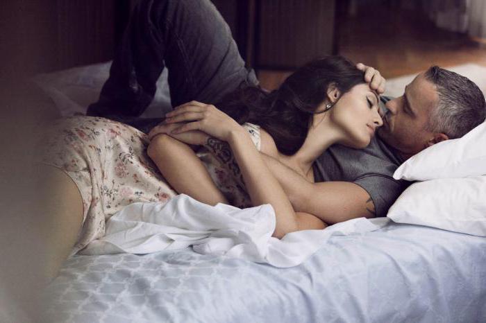 Каджолдың жалаңаш суреті