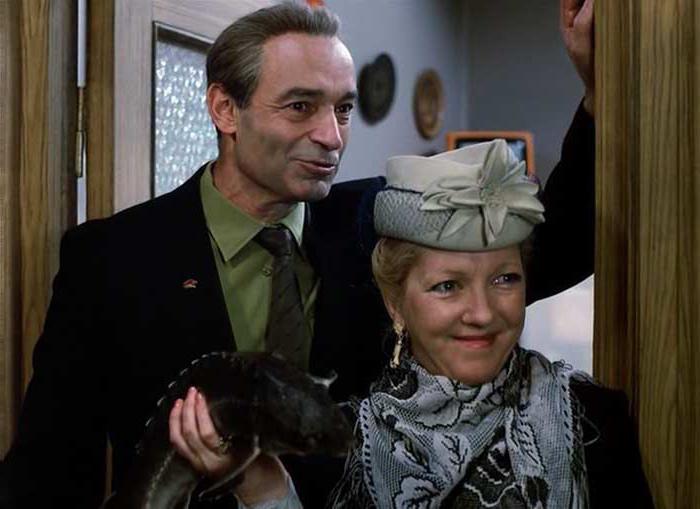 Жетілген топтық секс көрсететін орыс порно видео