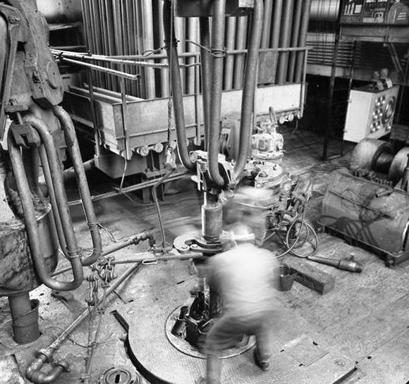 Бизнесменнің әйелі секс видеосы