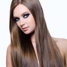 Әйелдердің кеуделері мен кискалары Playboy журналындағы жалаңаш Маруся Зыкова