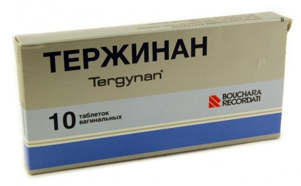 Silvia Saint ishtirokidagi onlayn porno videolar