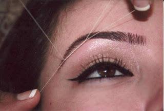 Бейне әлеміндегі ең танымал порно жұлдыз Ресейлік видеода қыздың секс арқылы таксиге ақша төлеп жатқаны көрсетілген.