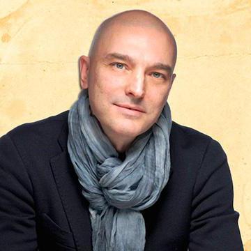 Rus pornosini onlayn tomosha qiling: Ota qizini sikadi