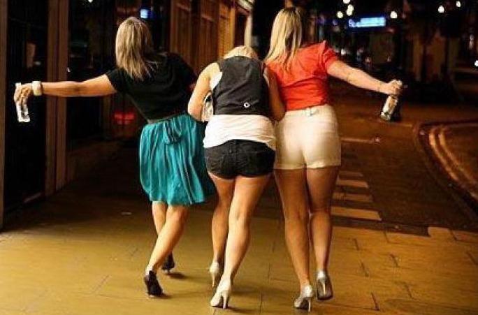 Күйеуі мен әйелін БДСМ иесі ұрып тастады