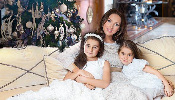 Juda yoqimli qiz bilan porno tomosha qiling Uy kompyuteringizdan onlayn porno videolar