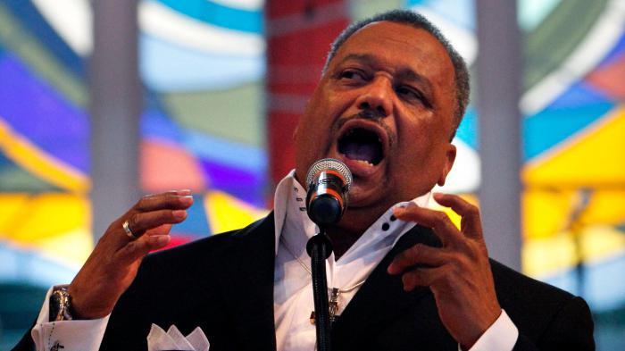 Нудист жағажайындағы секс туралы бейне