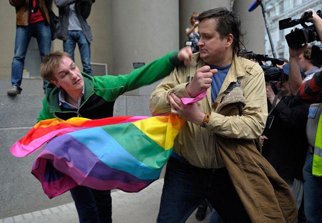 Ketrin Zeta-Jonsning yalangoch fotosuratlari