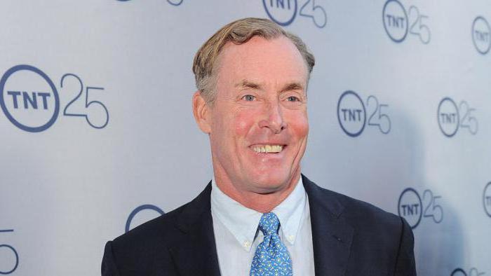 Мен порно журналды парақтап отырдым