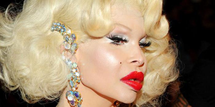 Операциядан кейінгі транссексуал